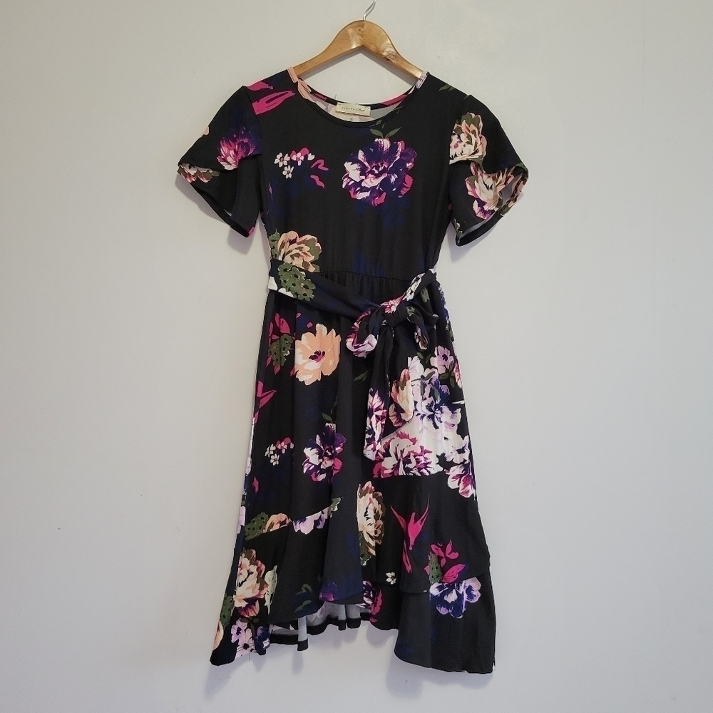 Modern Soul- Black Floral Dress